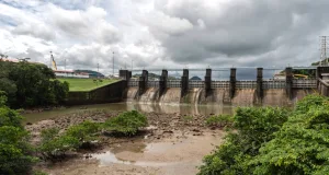 Riscă faimosul Canal Panama să sece?