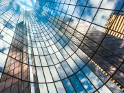 Noul „strat aplicat ferestrelor pentru energie solară” din China poate capta energia și alimenta dispozitivele casnice