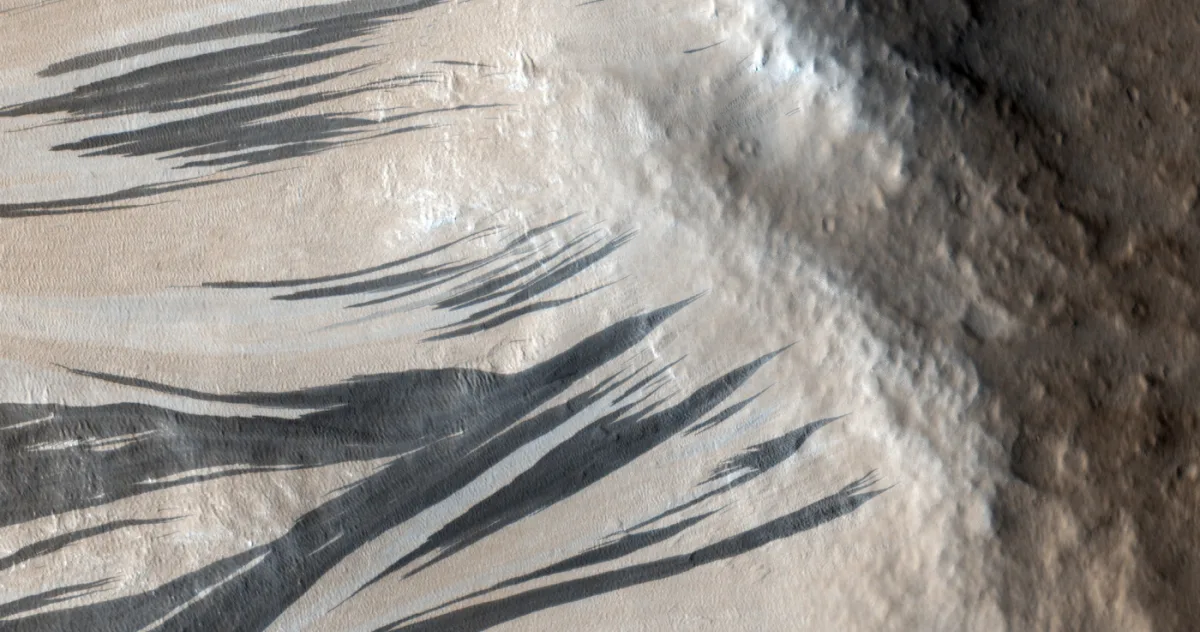 Misterul de 50 de ani al milioanelor de „dungi de pe Marte”