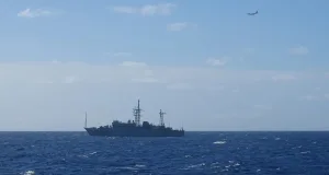 navă militară rusească