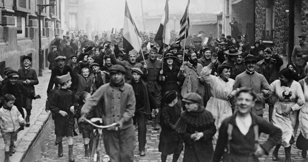 11 noiembrie: s-a terminat Primul Război Mondial