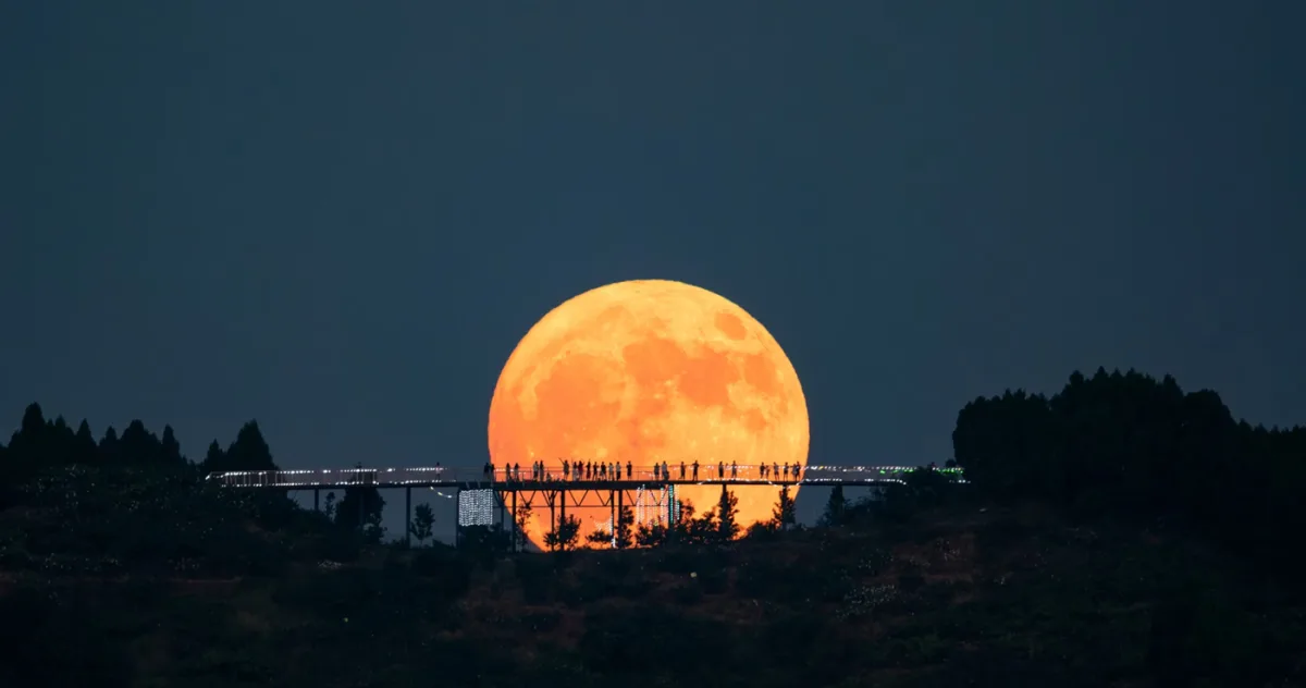 cea mai mare superlună