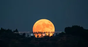 cea mai mare superlună