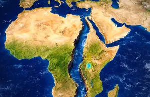 Africa se rupe în două