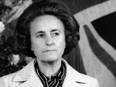 „Trăiam o irealitate”. De la 4 clase la „Savanta” lumii: cum a devenit Elena Ceaușescu academician și când a fost exclusă Cum a devenit Elena Ceaușescu academician