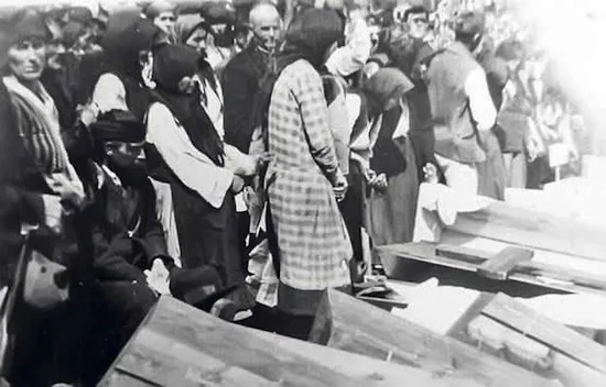 Biserica arsă din Costeşti