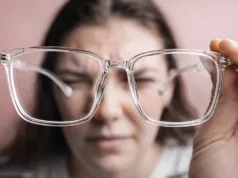 Miopia explodează la nivel global, iar cercetătorii cred că au găsit vinovatul ascuns în casele noastre Miopia explodează la nivel global