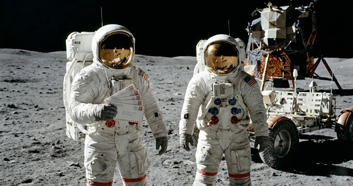 Contrabandă pe Lună