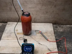 O baterie de 2.000 de ani chiar funcționează: descoperirea care a scăpat cercetătorilor timp de decenii O baterie de 2.000 de ani chiar funcționează: secretul „lipit” care a scăpat cercetătorilor timp de decenii