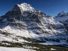 Arheologii au descoperit o fortificație romană ascunsă la 2.100 de metri în Alpi tabără romană Alpi