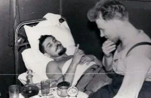 „Am simțit că-mi stă inima”: Leonid Rogozov, chirurgul care s-a operat singur în Antarctica, folosind o oglindă Leonid Rogozov, chirurgul care s-a operat singur în Antarctica