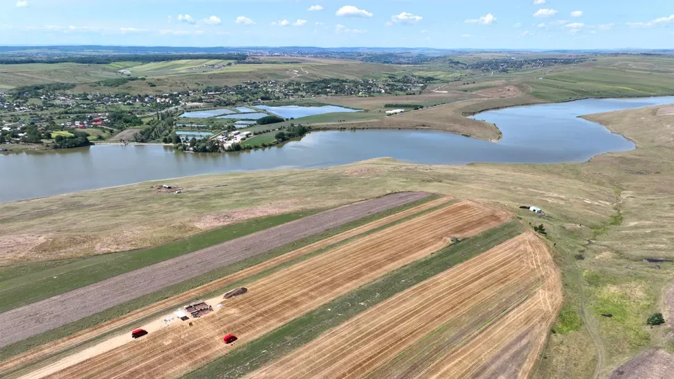 mega structura stauceni