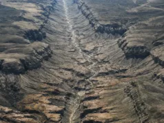 O fisură de 3.000 de kilometri împarte Africa: dovezi ale formării unui nou ocean fisura din Africa