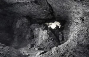 Capsula timpului: peștera uriașă care a ascuns urmele vieții umane timp de 7.000 de ani peștera Umm Jirsan