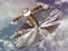 În 1993, Rusia a construit o oglindă gigantică în spațiu ca să transforme noaptea în zi — iar acum s-ar putea să o luăm de la capăt oglindă spațială