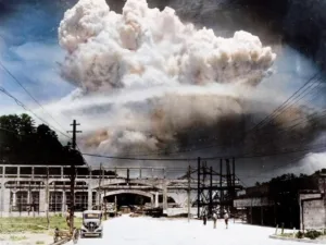 bomba atomică de la Nagasaki