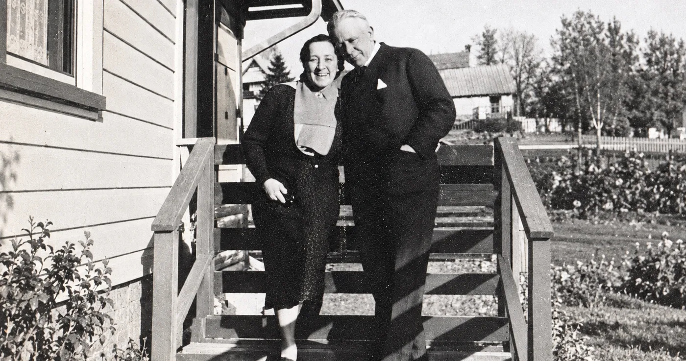 Veturia Goga, soția lui Octavian Goga, acuzată că a fost spionul lui Hitler